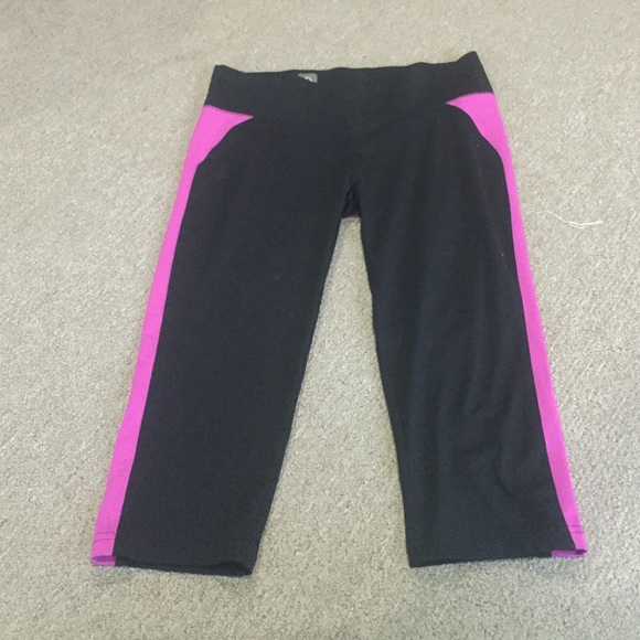 Aerie capri workout pants