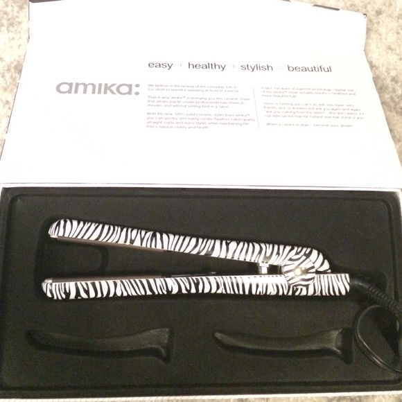 amika: ceramic flat iron