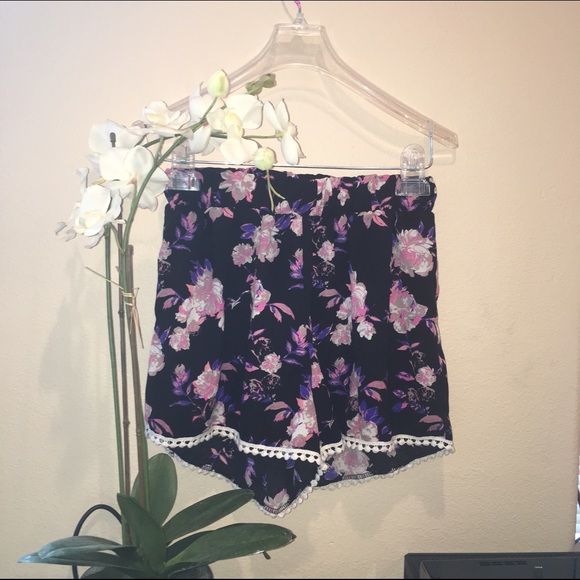 Floral Flowy Shorts
