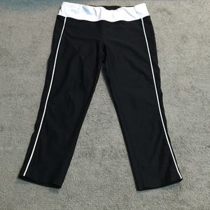 Athletic Xersion Fitness Capris Leggings