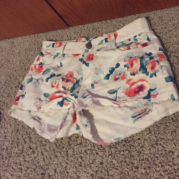 Women's Boutique Shorts