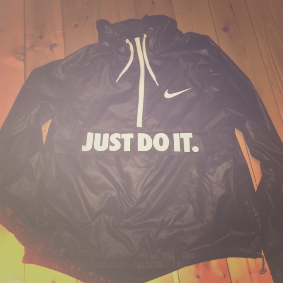 Nike windbreaker