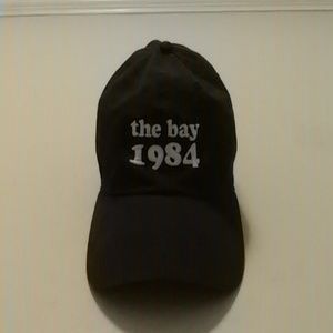 Brandy Melville the bay 1985 cap