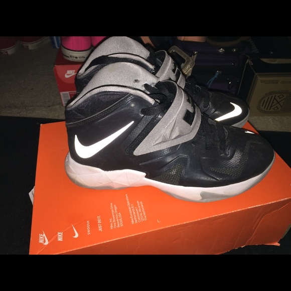 Nike Solider 7