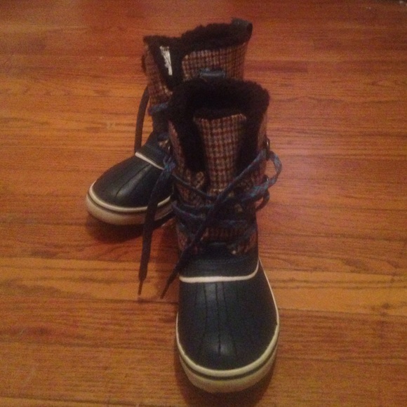 Sorel Boots - Picture 2 of 4