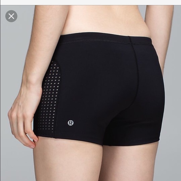 Size 4 sweat to swim lululemon shorts. - Picture 2 of 4