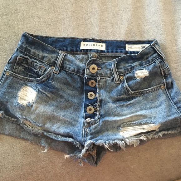 Bullhead slouchy shorts