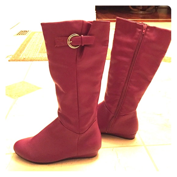 Magenta boots