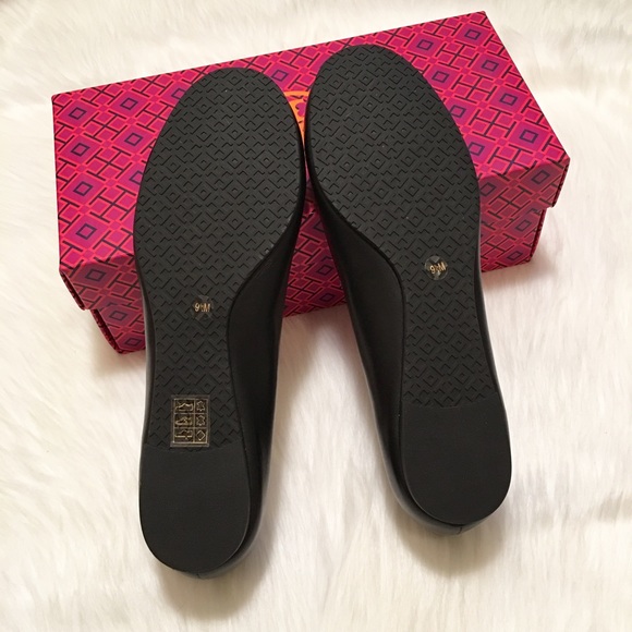 🚫SOLD🎉HP NEW Tory Burch Reva Black Ballet Flats! - Picture 4 of 4