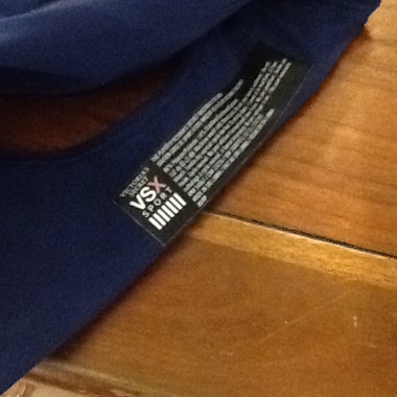 Victoria's Secret Sports Bra - Picture 3 of 3