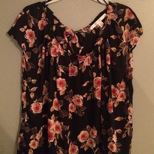 Floral print LC blouse. XXL. Never been worn.