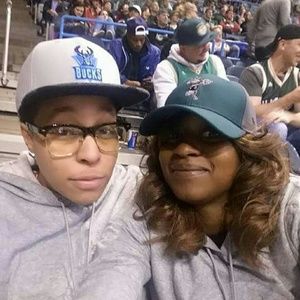 Meet your Posher, Kaila