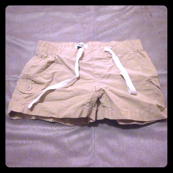 Cacki shorts