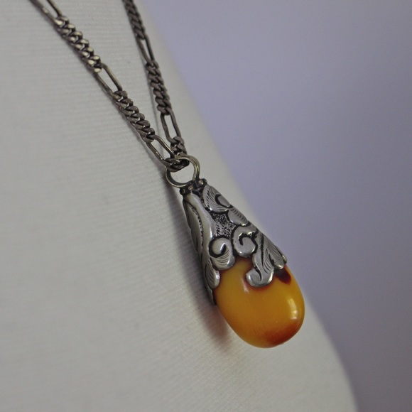 Silver Boho Golden Yellow Tear Drop necklace - Picture 3 of 4