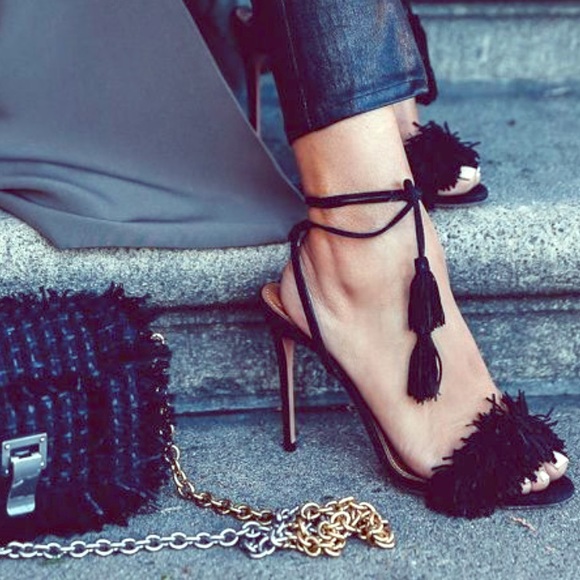 Fringe heel Sandals