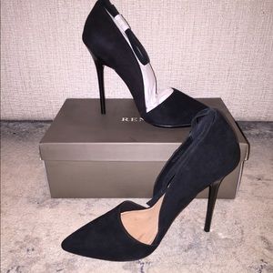 Renvy Fierce two piece D'orsay platform pump