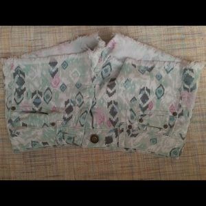 Patterned shorts