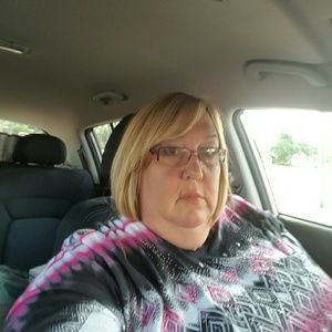 Meet your Posher, Kay