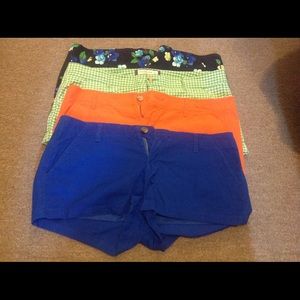 4 Hollister cute shorts size 9/w29