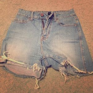 BDG cutoff shorts
