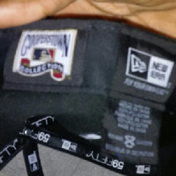 New Era Marlins Fitted Cap - Picture 2 of 3