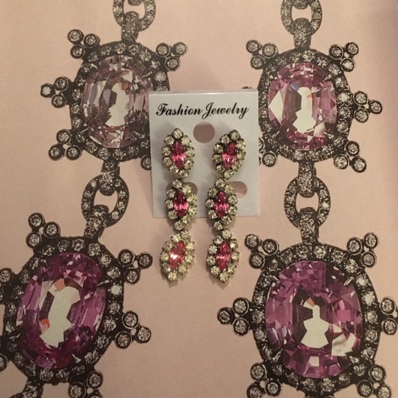 Vintage Pink Rhinestone Teardrop Dangle Earrings