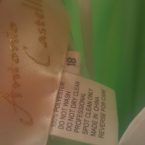 Prom gown - Picture 4 of 4