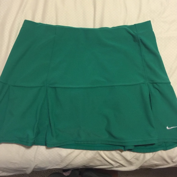 Nike golf or tennis skort
