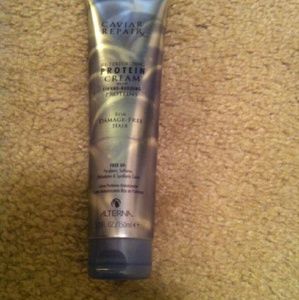 ALTERNA HAIRCARE
Caviar Repair RX