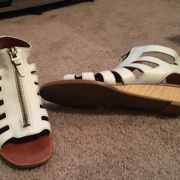 White Via Spiga gladiator sandals - Picture 3 of 3