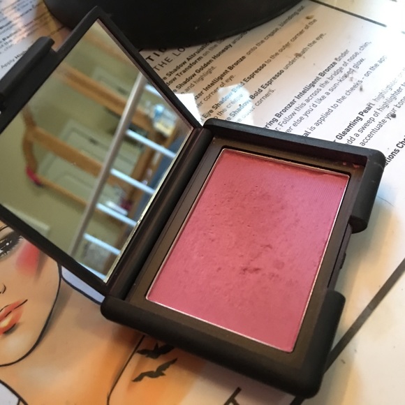 Full size NARS blush