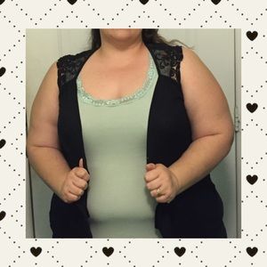 Cute Lace back open vest