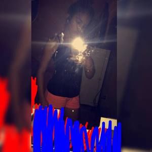 Meet your Posher, Desiree