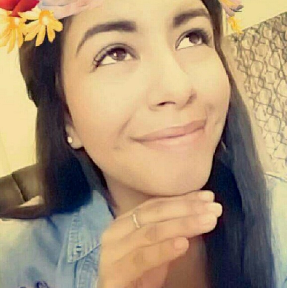 Meet your Posher, Samantha