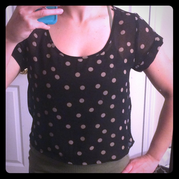 Slightly cropped black top tan polka dots