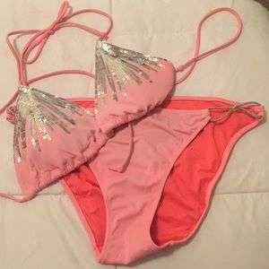 Victoria's Secret bikini