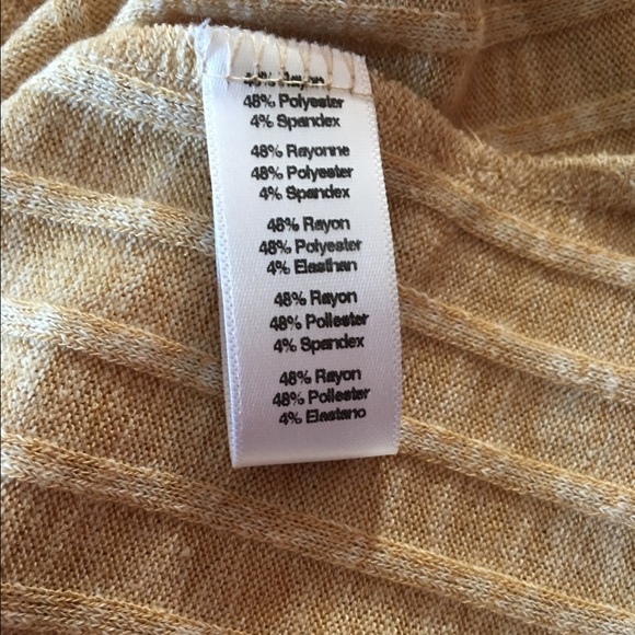 🎉NEW beautiful soft Anthropologie tunic 🎉 - Picture 7 of 7