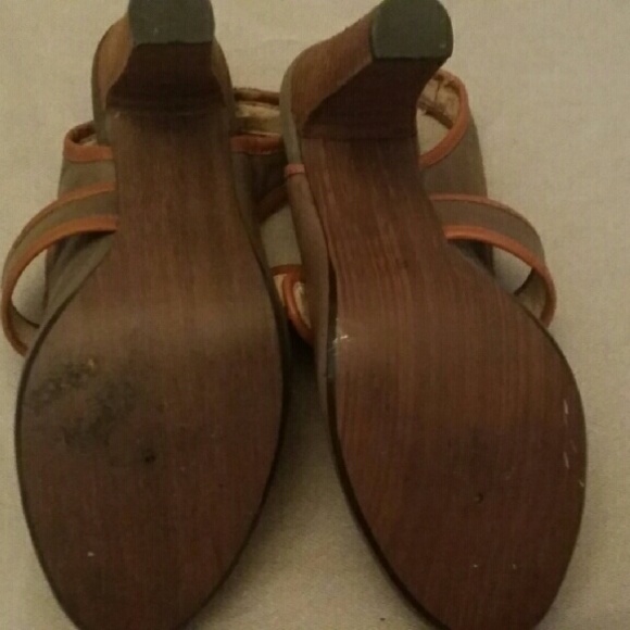 Heels - Picture 2 of 2
