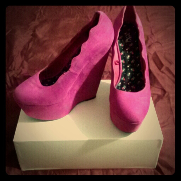Forever 21 wedges