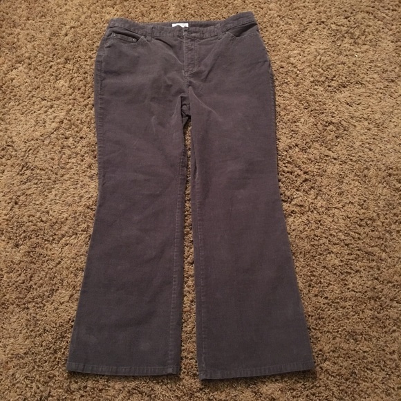 Saint John's Bay corduroy pants 👖