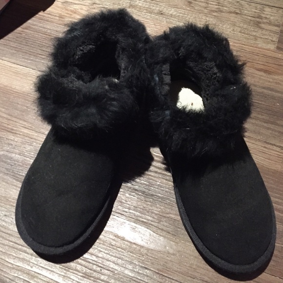 Ankle snow boots with fluffy edges! - Picture 1 of 4