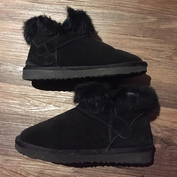 Ankle snow boots with fluffy edges! - Picture 2 of 4