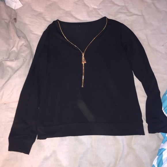 Black zipper long sleeve