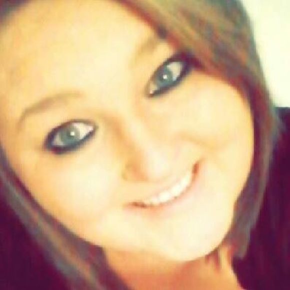 Meet your Posher, Kayla - Picture 1 of 1