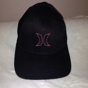 Hurley black and pink cap
