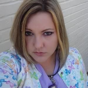 Meet your Posher, Kellie