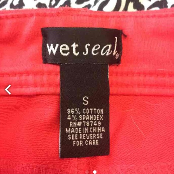 Shorts - Picture 2 of 2