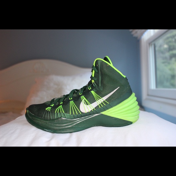 Nike Hyperdunk - Picture 2 of 3