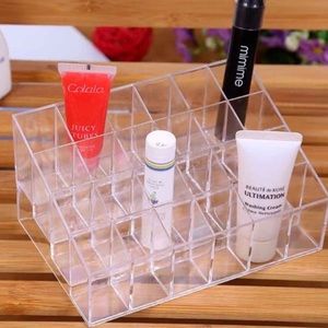 24 lipstick holder