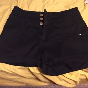 Refuge shorts, Charlotte Russe